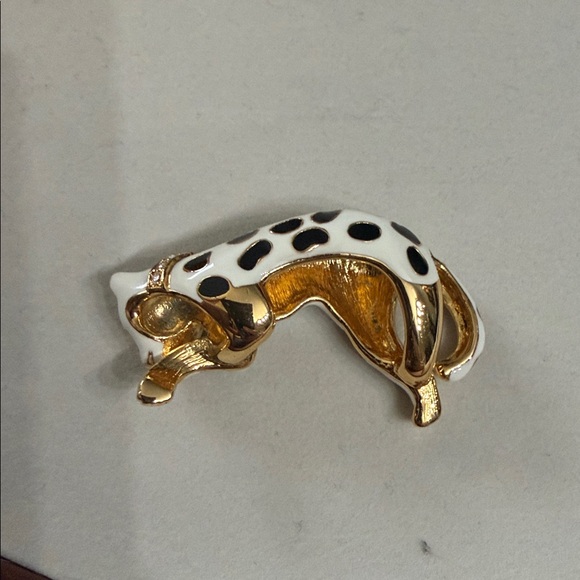 Kenneth Jay Lane White and Gold Relaxing Leopard Slider Necklace Pendant